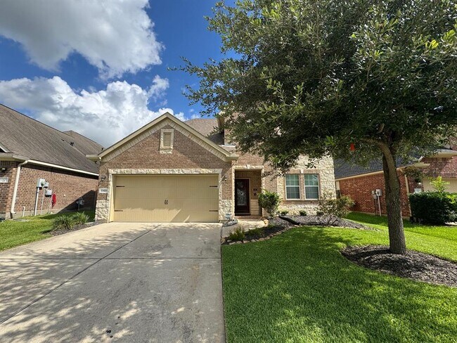 property at 13426 Barons Lake Ln