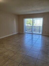 7477 SW 82nd St, Unit C214