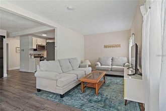 7101 59th St N in Pinellas Park, FL - Building Photo - Building Photo