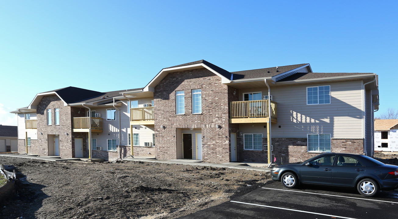 Sagewood Apartments in Kenosha, WI - Building Photo