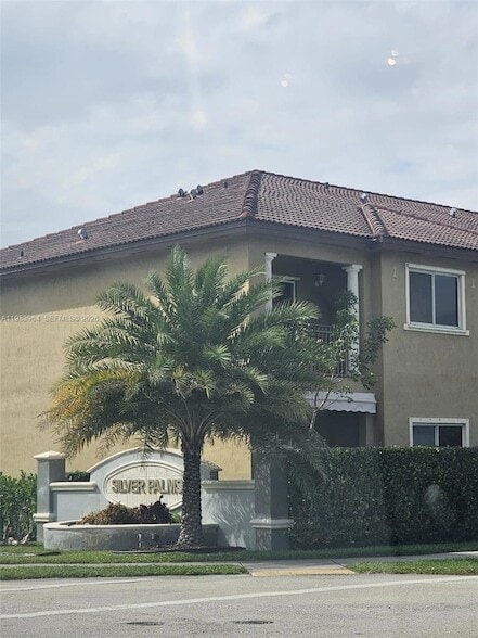 11357 SW 230th Terrace in Miami, FL - Building Photo - Building Photo