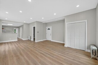 48 Dukes St in Kearny, NJ - Building Photo - Building Photo