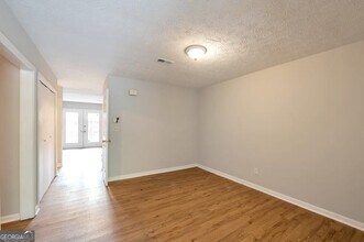 4433 Golf Vista Cir in Decatur, GA - Building Photo - Building Photo