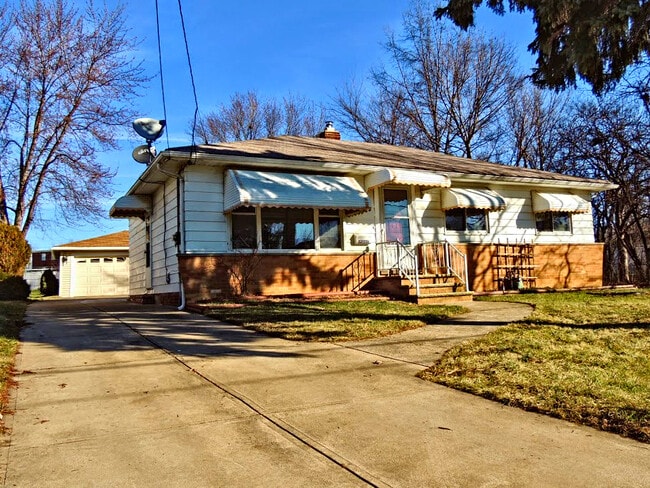 property at 81 Talbot Dr