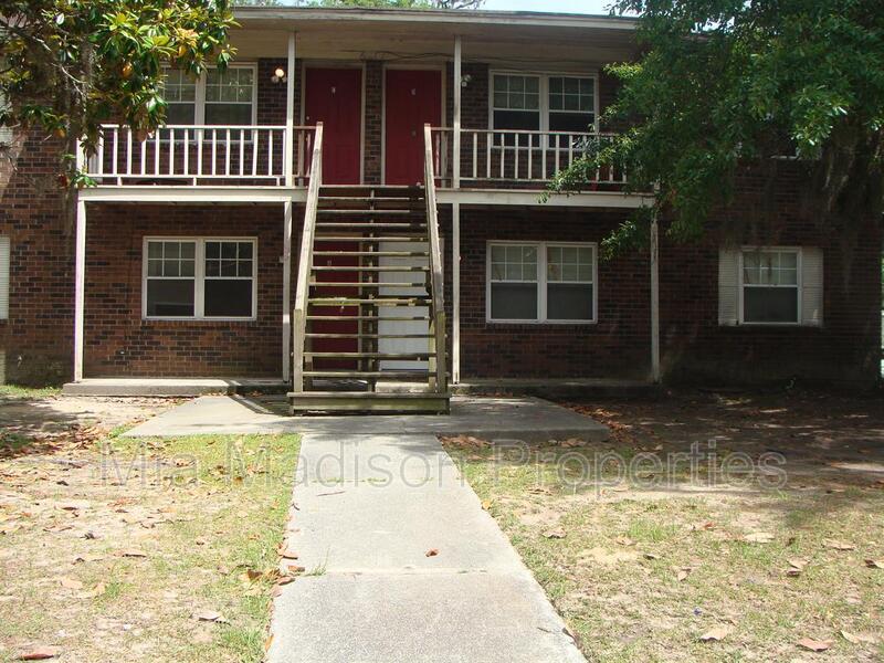 1 Oak Forest Ln-Unit -#A in Savannah, GA - Foto de edificio