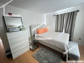 997 Tremont St in Boston, MA - Building Photo