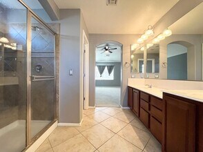 8273 Settlers Inn Ct in Las Vegas, NV - Building Photo - Building Photo