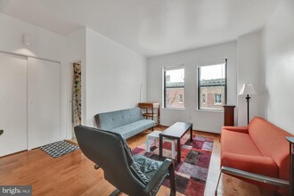 1001 St Paul St in Baltimore, MD - Building Photo - Building Photo