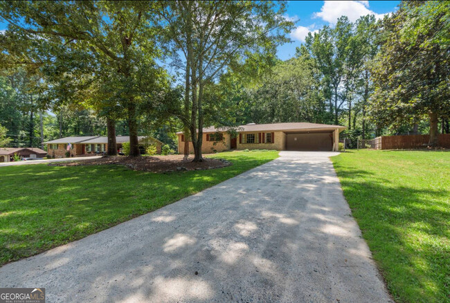 property at 5461 Francis Dr SW