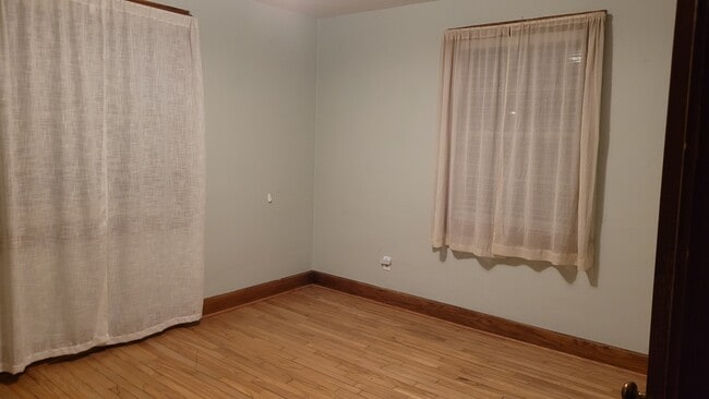 property at 4015 Moss Rose Dr