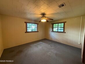 417 E Broussard Rd in Lafayette, LA - Building Photo - Building Photo