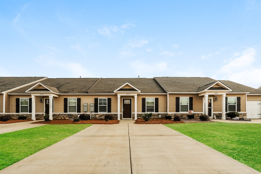 2077 Catlet Ct in Aiken, SC - Foto de edificio