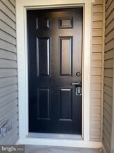 42589 Burbank Terrace in Sterling, VA - Building Photo - Building Photo