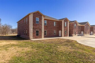 2311 Abilene in Greenville, TX - Building Photo - Building Photo
