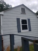 2204 Sweet Briar Dr in Jackson, MS - Building Photo