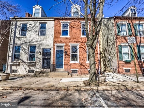 property at 255 New Holland Ave