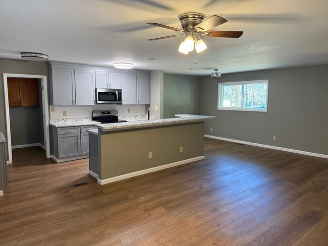 property at 118 Lake Dr