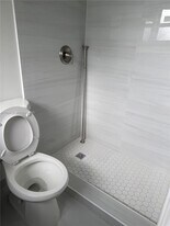 13828 Harrison St in Miami, FL - Building Photo