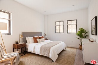 1238 W 30th St in Los Angeles, CA - Building Photo - Building Photo