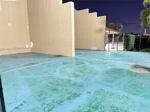 8570 NW 3rd Ln in Miami, FL - Building Photo - Building Photo