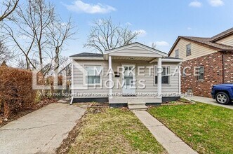 7228 Toepfer Rd in Warren, MI - Building Photo - Building Photo