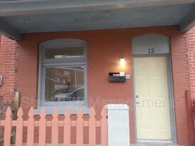 12 Cuyler Ave in Jeannette, PA - Building Photo