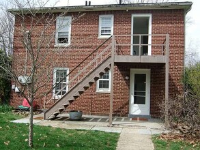 1368 Doten Ave, Unit 1368 Doten Avenue Flat #A in Columbus, OH - Foto de edificio - Building Photo