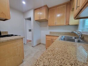 2221-2223 Grand Ave in Long Beach, CA - Building Photo - Building Photo