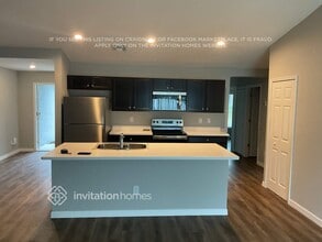 214 SW 15th Pl in Cape Coral, FL - Foto de edificio - Building Photo