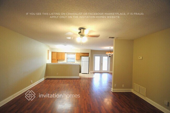 404 W Jersey Ave in Brandon, FL - Building Photo - Building Photo