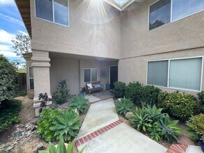 13313 Jonathan Park Ln in Poway, CA - Building Photo - Building Photo