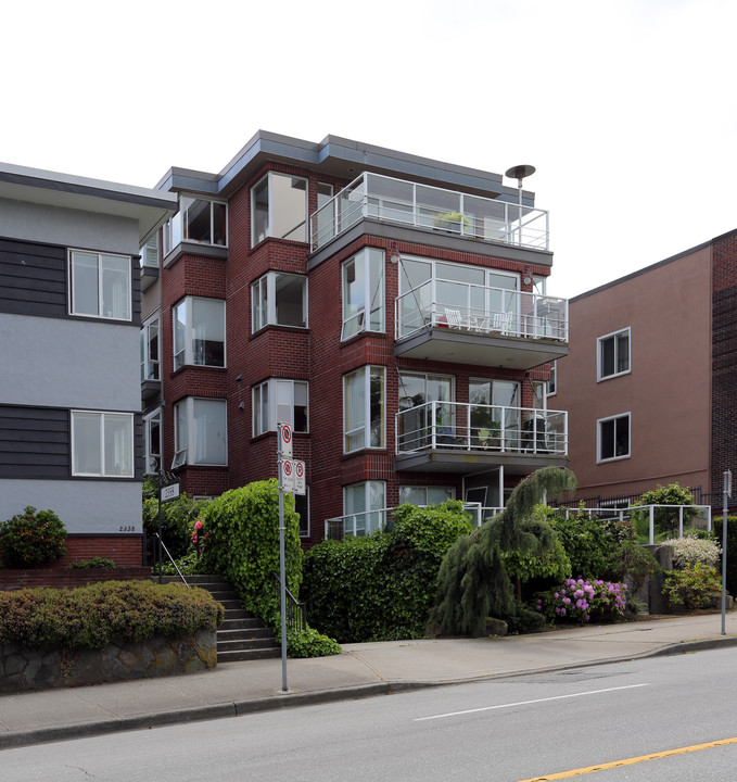 The Beachview Terrace in Vancouver, BC - Building Photo