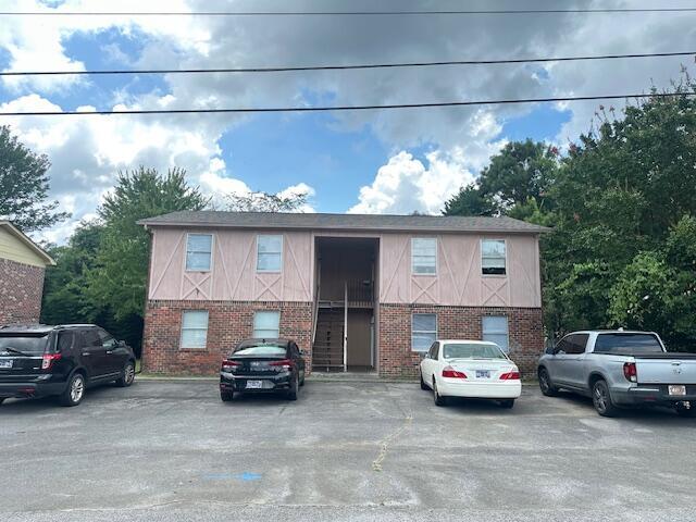 property at 1375 Village Oaks Cir NW