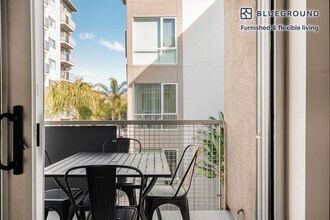 550 Moreland Way in Santa Clara, CA - Building Photo - Building Photo