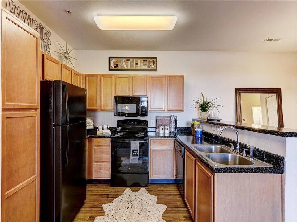 Residence at North Penn in Oklahoma City, OK - Building Photo