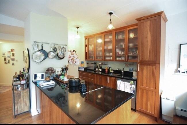 9 Battery St