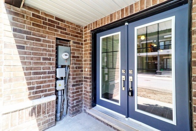 229 Lord Elgin Ln in Bowmanville, ON - Building Photo - Building Photo