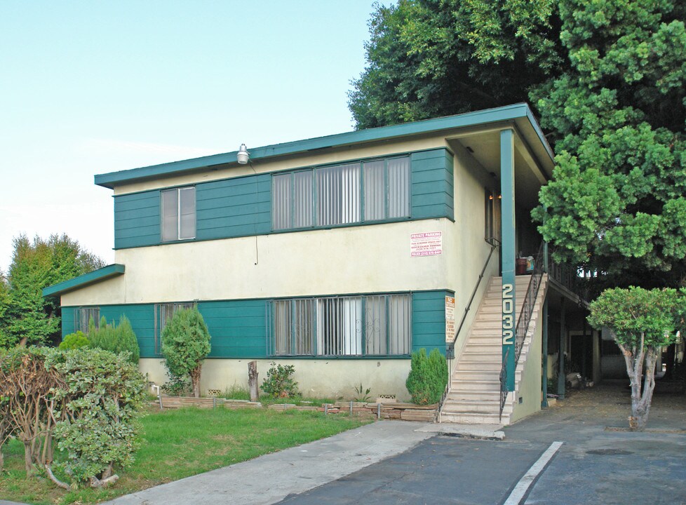 2032 S Shenandoah St in Los Angeles, CA - Building Photo