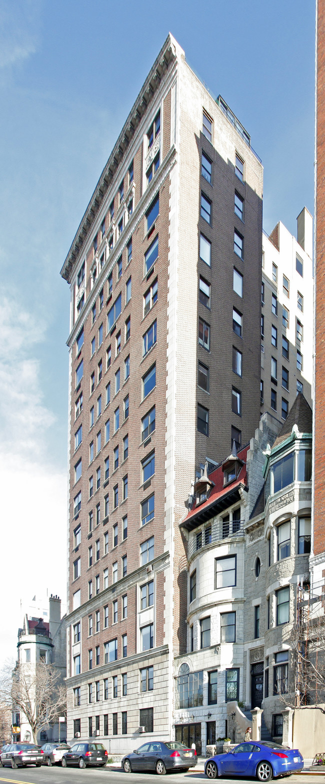 37 Riverside Dr in New York, NY - Building Photo - Building Photo