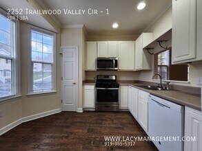 2252 Trailwood Valley Cir in Raleigh, NC - Building Photo - Building Photo