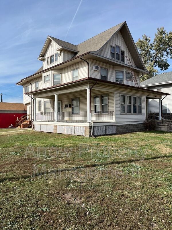 2047 South St-Unit -Unit 1 in Lincoln, NE - Building Photo - Building Photo