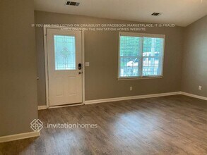 4145 Fox Chase Dr in Loganville, GA - Foto de edificio - Building Photo