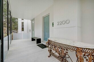 2200 Harvard St in Houston, TX - Building Photo - Building Photo