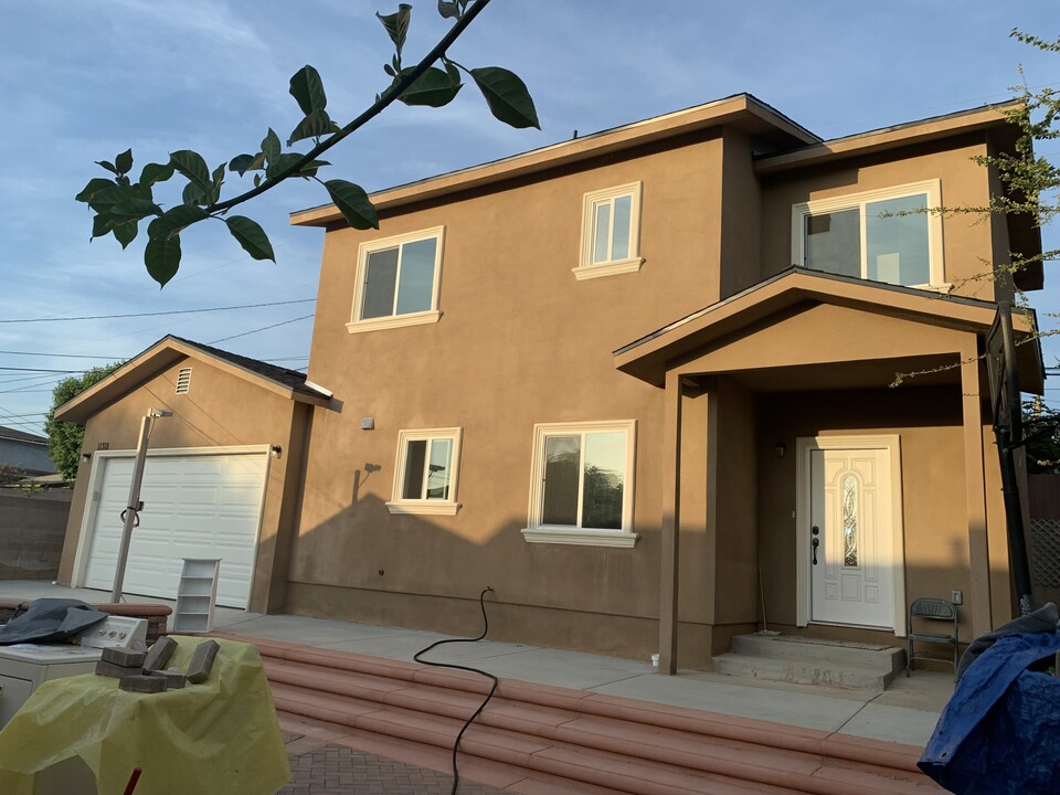 11318 Mina Ave in Whittier, CA - Building Photo