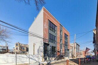 2550 N Hope St, Unit 2 in Philadelphia, PA - Building Photo - Building Photo