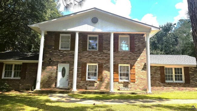 104 Carter Woods Dr in Warner Robins, GA - Building Photo - Building Photo