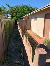 5941 NE 18th Ave in Fort Lauderdale, FL - Building Photo - Building Photo