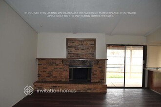 828 Wood Glen in Desoto, TX - Building Photo - Building Photo