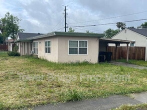 2841 Taft St in Sacramento, CA - Building Photo - Building Photo