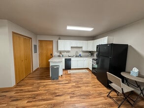 117 Main St W in Beulah, ND - Building Photo - Building Photo